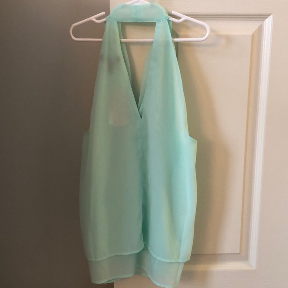 Banana republic halter tie neck top - Picture 2 of 3